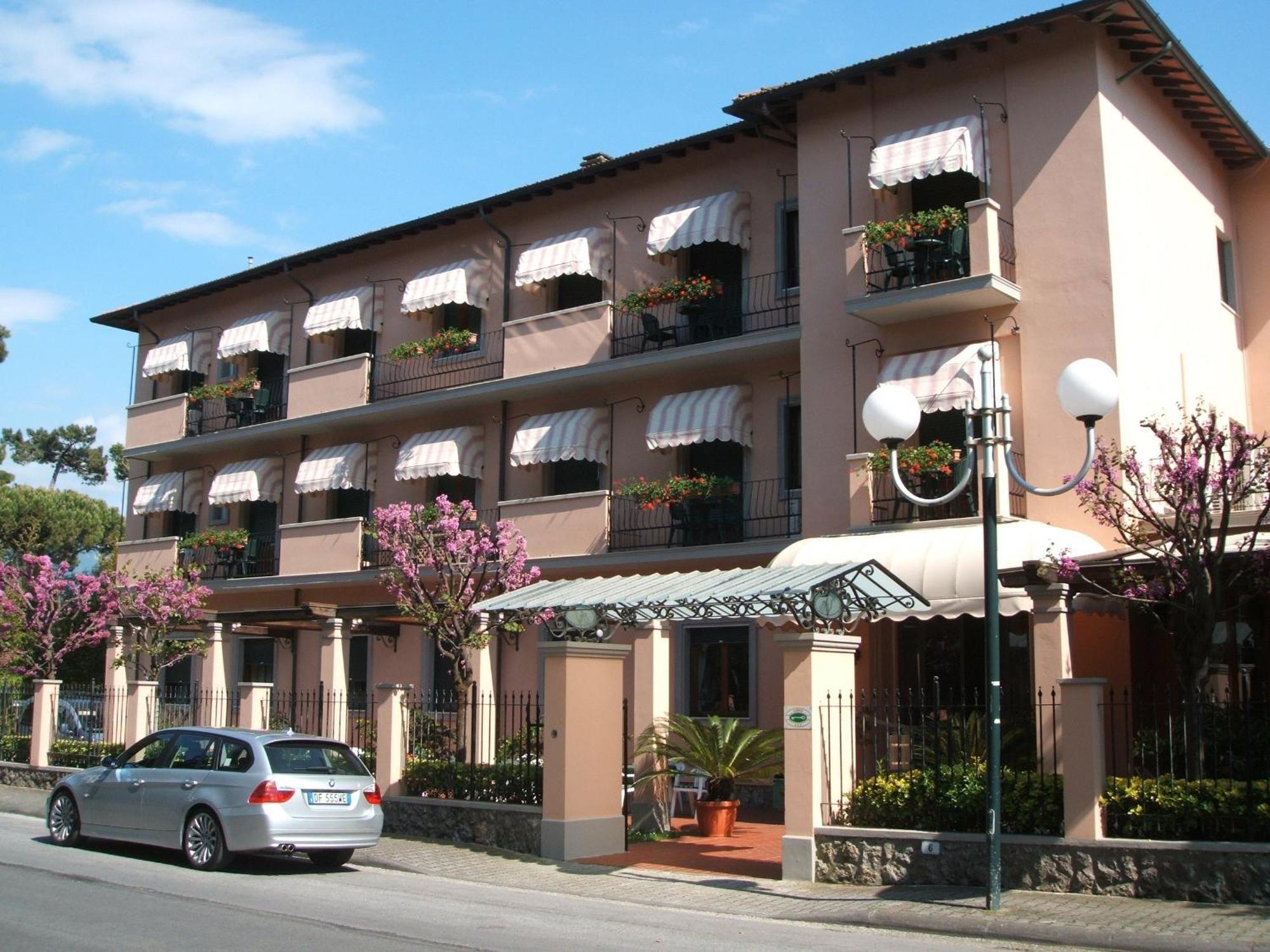 Hotel Astor Victoria Forte dei Marmi Eksteriør billede