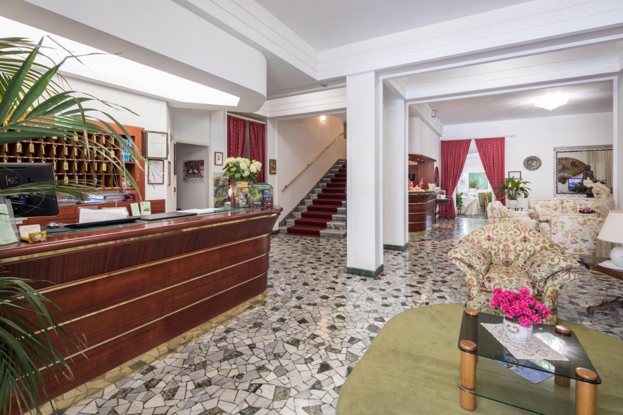 Hotel Astor Victoria Forte dei Marmi Eksteriør billede